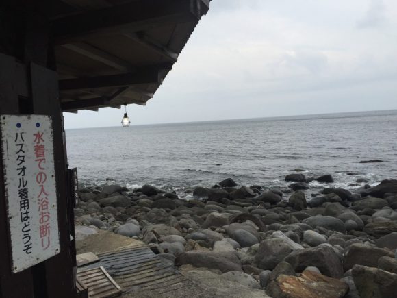 輪行で行く伊豆釣行-２日目03｜超開放的な黒岩根風呂～夕まずめ