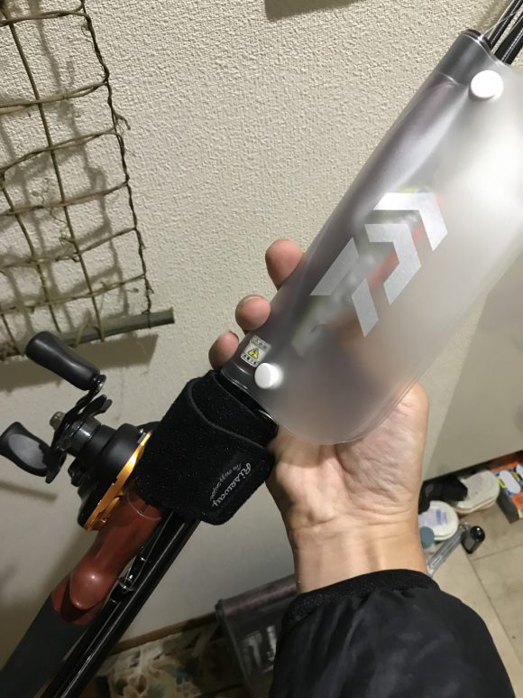 ランガンが捗るダイワのルアーカバー【移動時フック刺さる問題はこれで解決!】